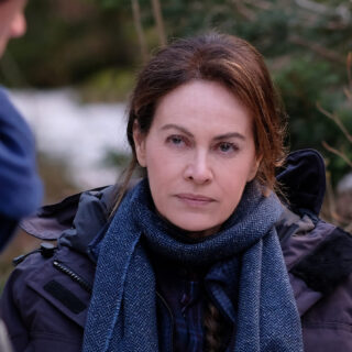 Fiori sopra l'Inferno recensione Ascolti tv
