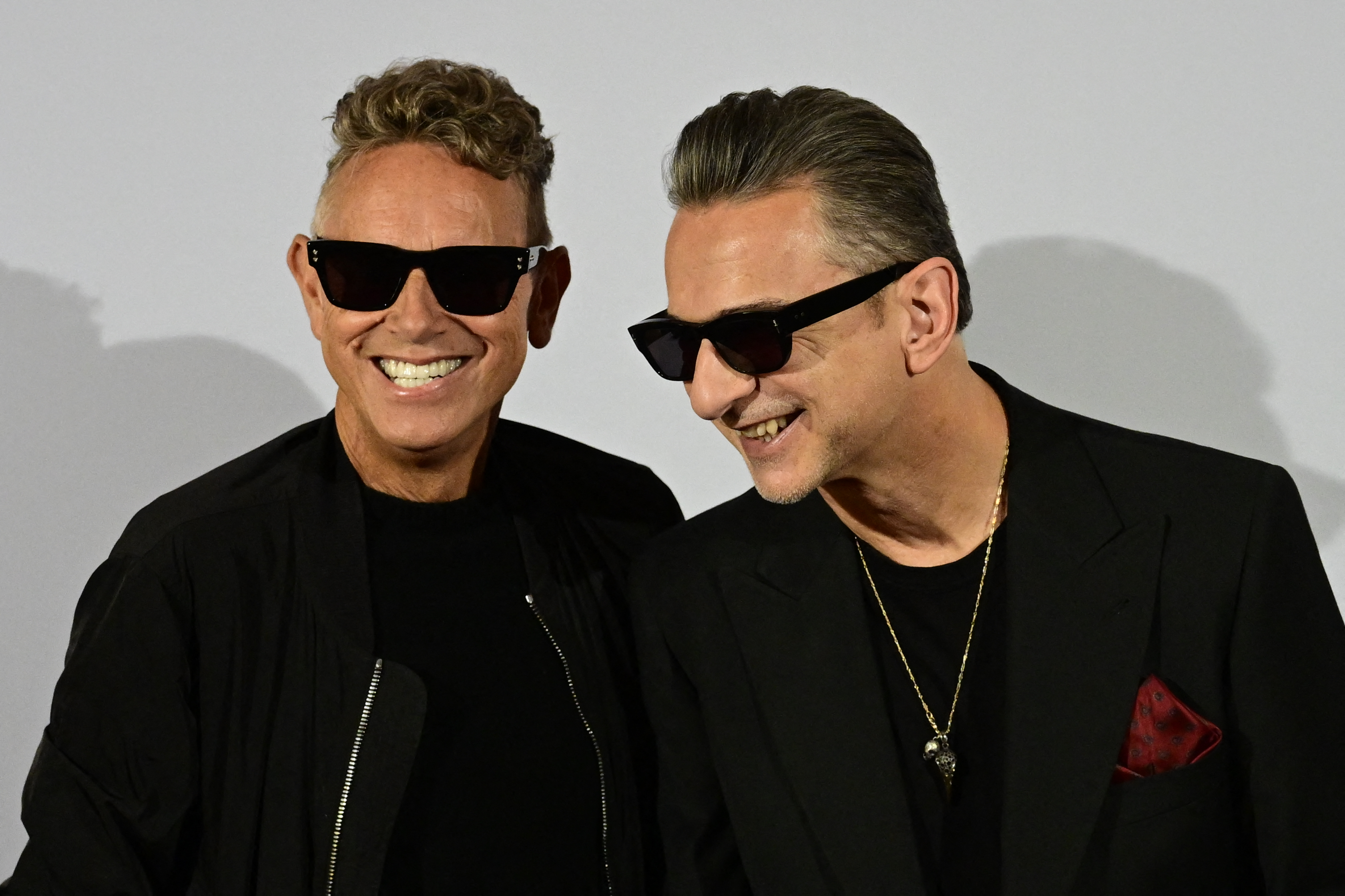 Ghosts Again, Depeche Mode: ascolta il nuovo singolo (testo, traduzione e video)