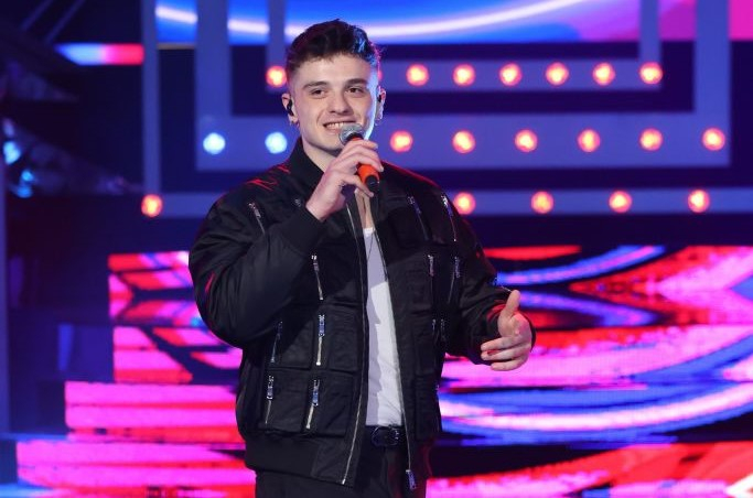 Polvere, Olly: testo, significato e video della canzone di Sanremo 2023