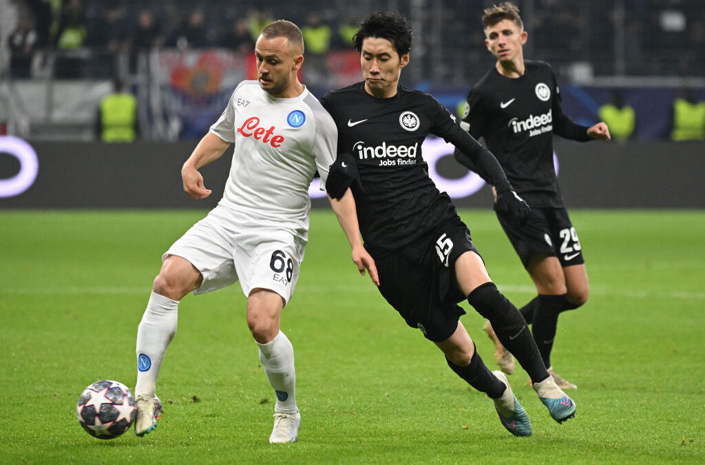 Ascolti tv martedì 21 febbraio 2023: Champions a 4,3 mln (20,2%), Che Dio ci aiuti a 4,2 mln (19,5%), Le Iene a 1,2 (8,2%)