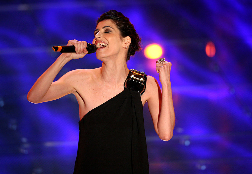 Di sole e d’azzurro, Giorgia: testo e significato della canzone (Video)