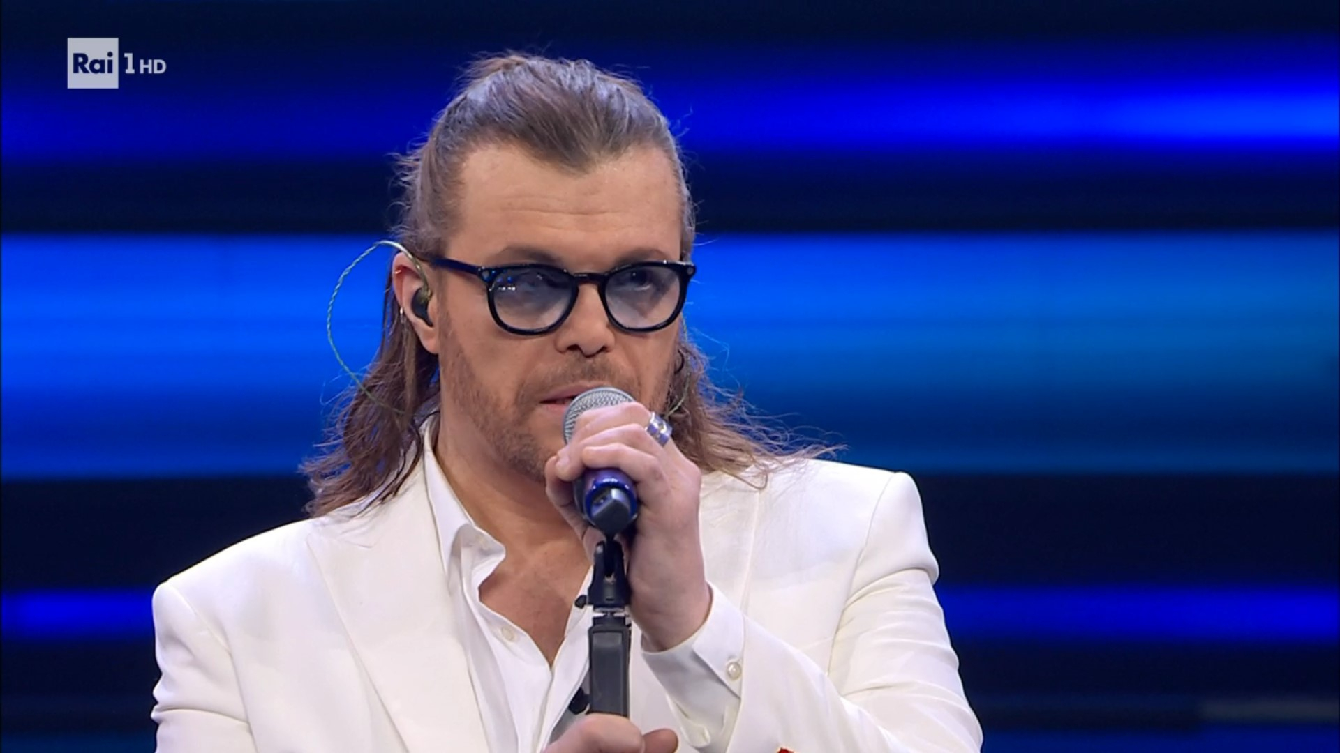 Sanremo 2023, Gianluca Grignani ha bestemmiato? Il cantante “Non so chi se l’è inventato…”