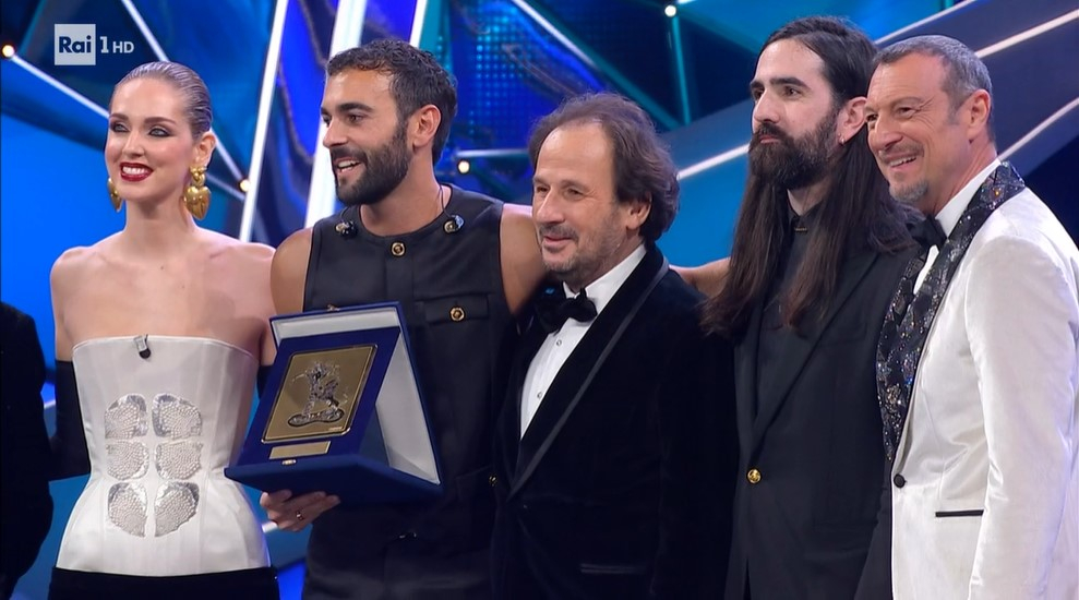 Sanremo 2023, Colapesce Dimartino Premio della Critica con “Splash”