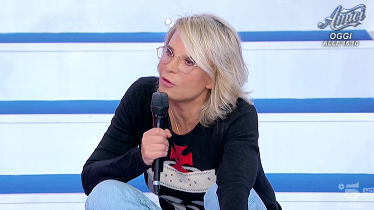 Uomini e Donne, puntata 13 febbraio 2023: Claudio, messo alle strette, lascia il programma