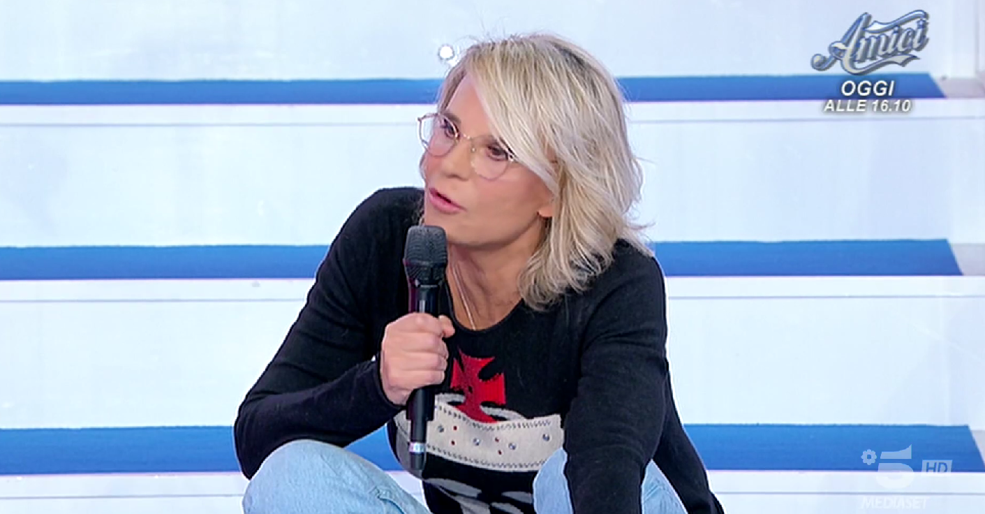 Uomini e Donne, puntata 13 febbraio 2023: Claudio, messo alle strette, lascia il programma