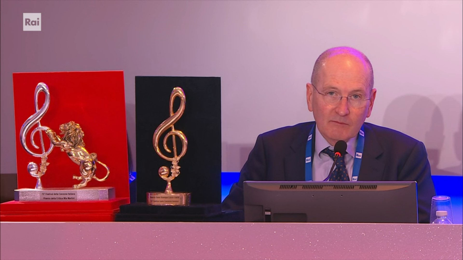 Sanremo 2023, Ultimo primo nella terza serata, Mengoni davanti a lui nella demoscopica. Ma è normale spoilerare le classifiche ora?