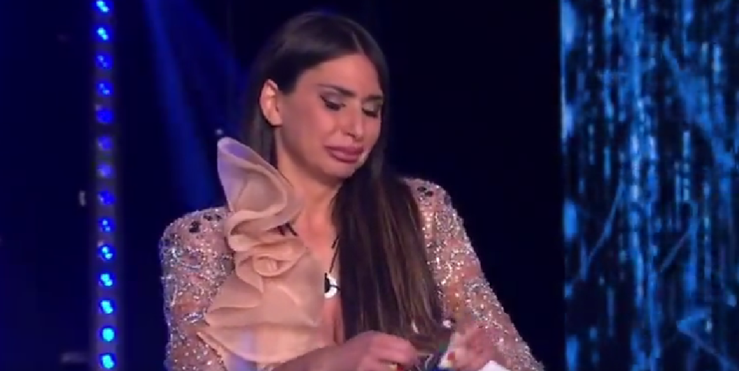 Grande Fratello Vip, Sarah Altobello eliminata ma… rientra (meritatamente) con il biglietto di ritorno