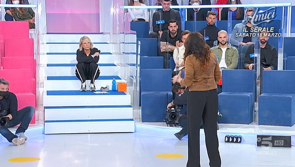 Maria De Filippi: “Uomini e Donne trash? Non me ne frega niente” (video)