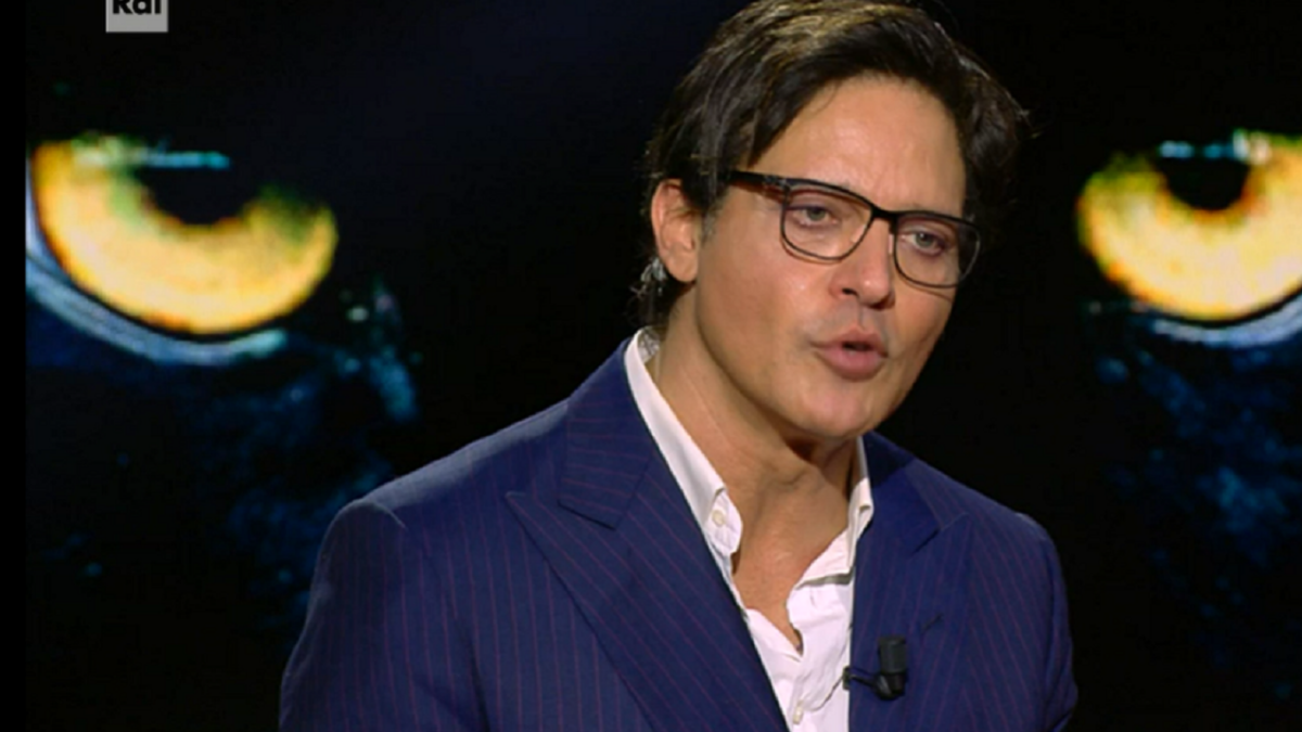 Belve, Gabriel Garko: “Il Il pubblico mi ha appoggiato tantissimo dopo il coming out. Giuliana De Sio e Nancy Brilli si sono rifiutate di fare le finte fidanzate? Meno male”