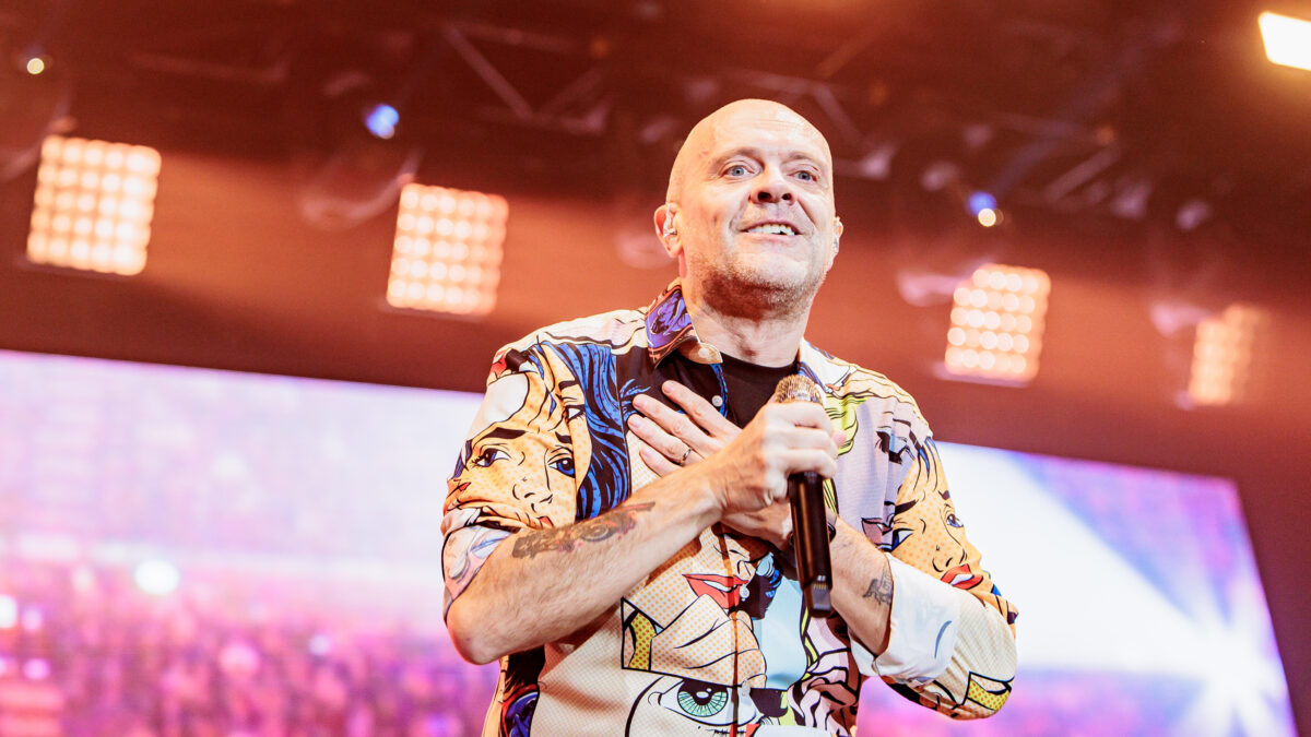 Concerto 26 marzo 2023, Max Pezzali a Padova: la scaletta e info biglietti
