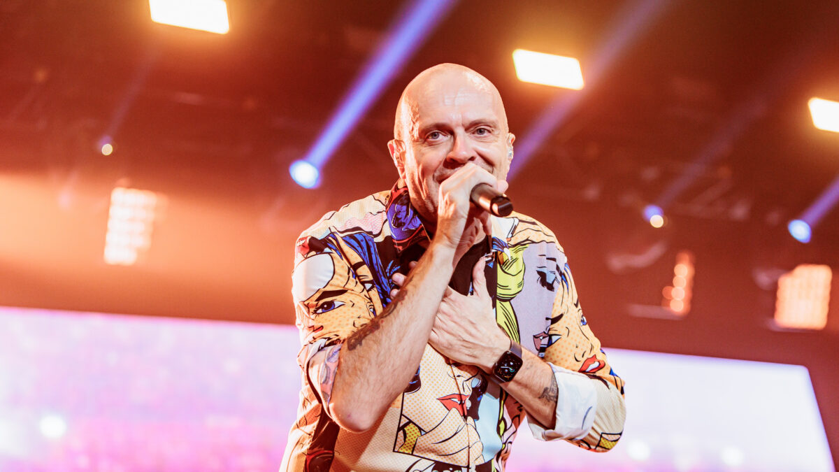 Max Pezzali a Torino, stasera 20 marzo 2023: la scaletta del concerto