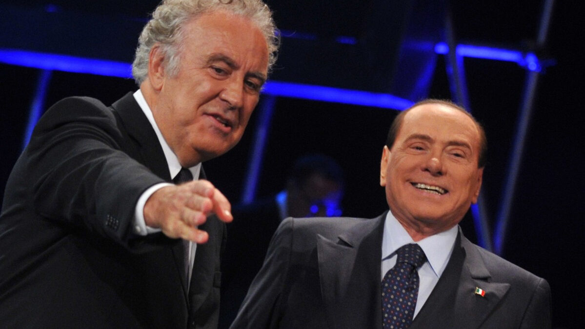 Berlusconi vuole portare su Rete4 Michele Santoro? Sgarbi: “L’ho chiesto io a Silvio”