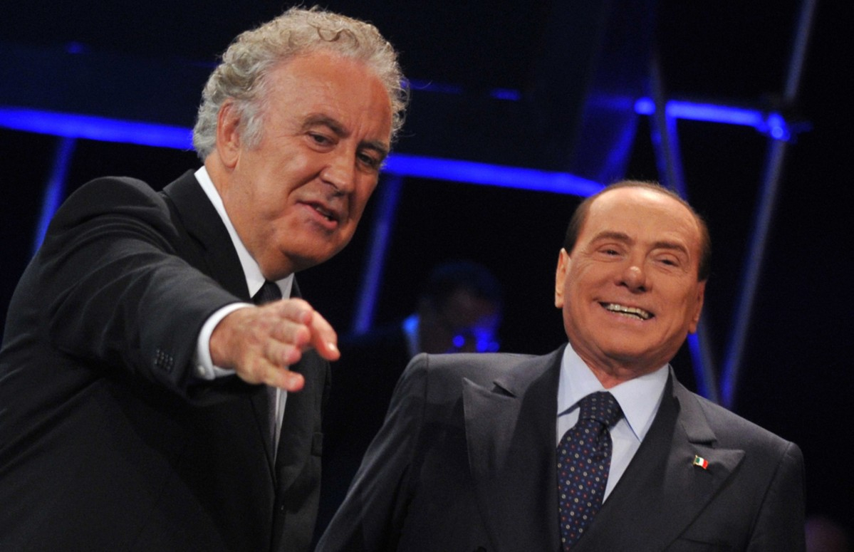 Berlusconi vuole portare su Rete4 Michele Santoro? Sgarbi: “L’ho chiesto io a Silvio”