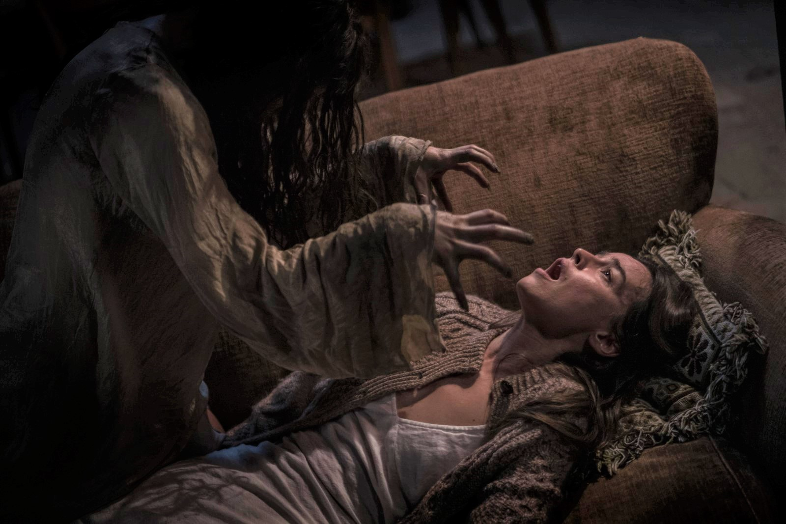 Pantafa: clip, interviste e colonna sonora del film horror con Kasia Smutniak (al cinema dal 30 marzo)