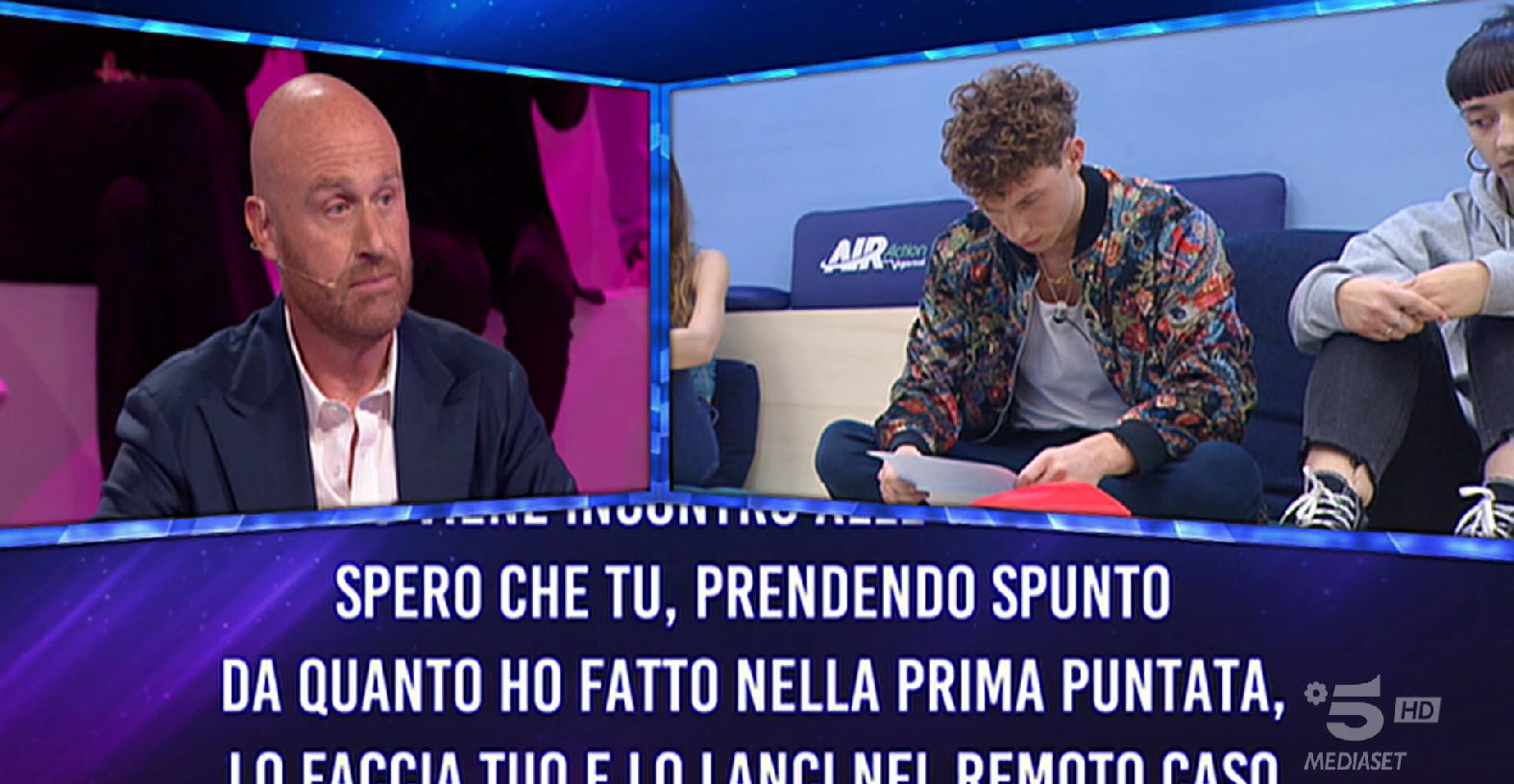 Amici 2023, guanto di sfida di Rudy Zerbi per Wax contro Aaron, ma Arisa lo rifiuta ancora (video)