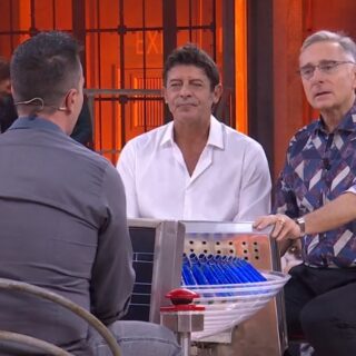avanti un altro