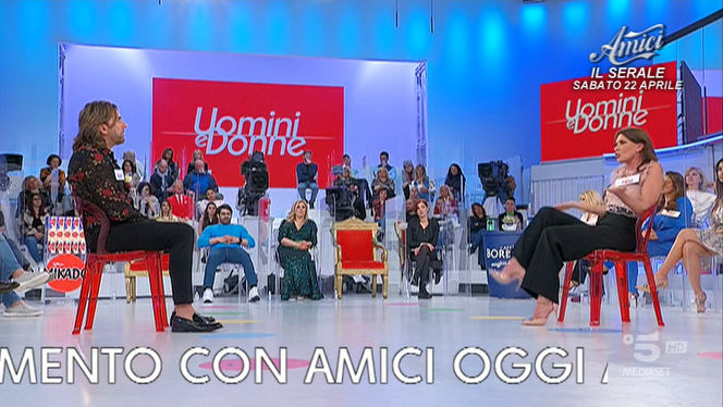 Uomini e Donne, puntata di oggi martedì 18 aprile 2023: cosa è successo