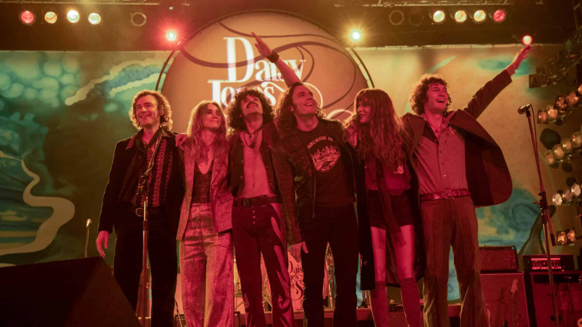 Daisy Jones & The Six, grande serie o grande furbata?