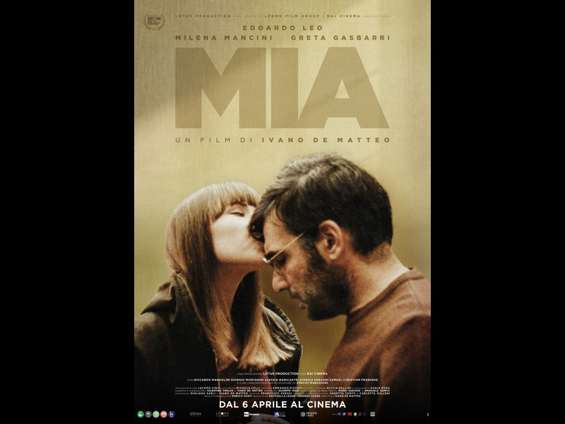 Mia: foto e poster del film di Ivano De Matteo con Edoardo Leo (Al cinema dal 6 aprile)