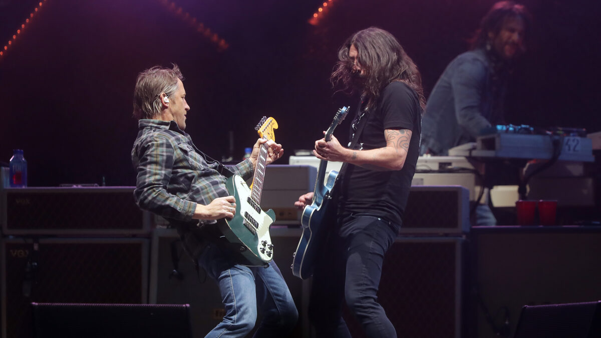 Foo Fighters, Rescued: ascolta il nuovo singolo della band che anticipa l’album “But here we are”