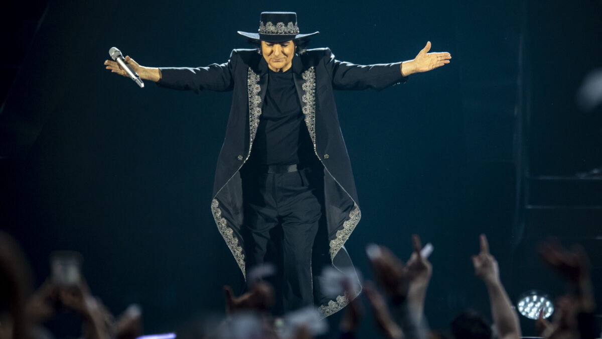 La scaletta di Renato Zero in concerto a Roma: ecco l’ordine delle canzoni