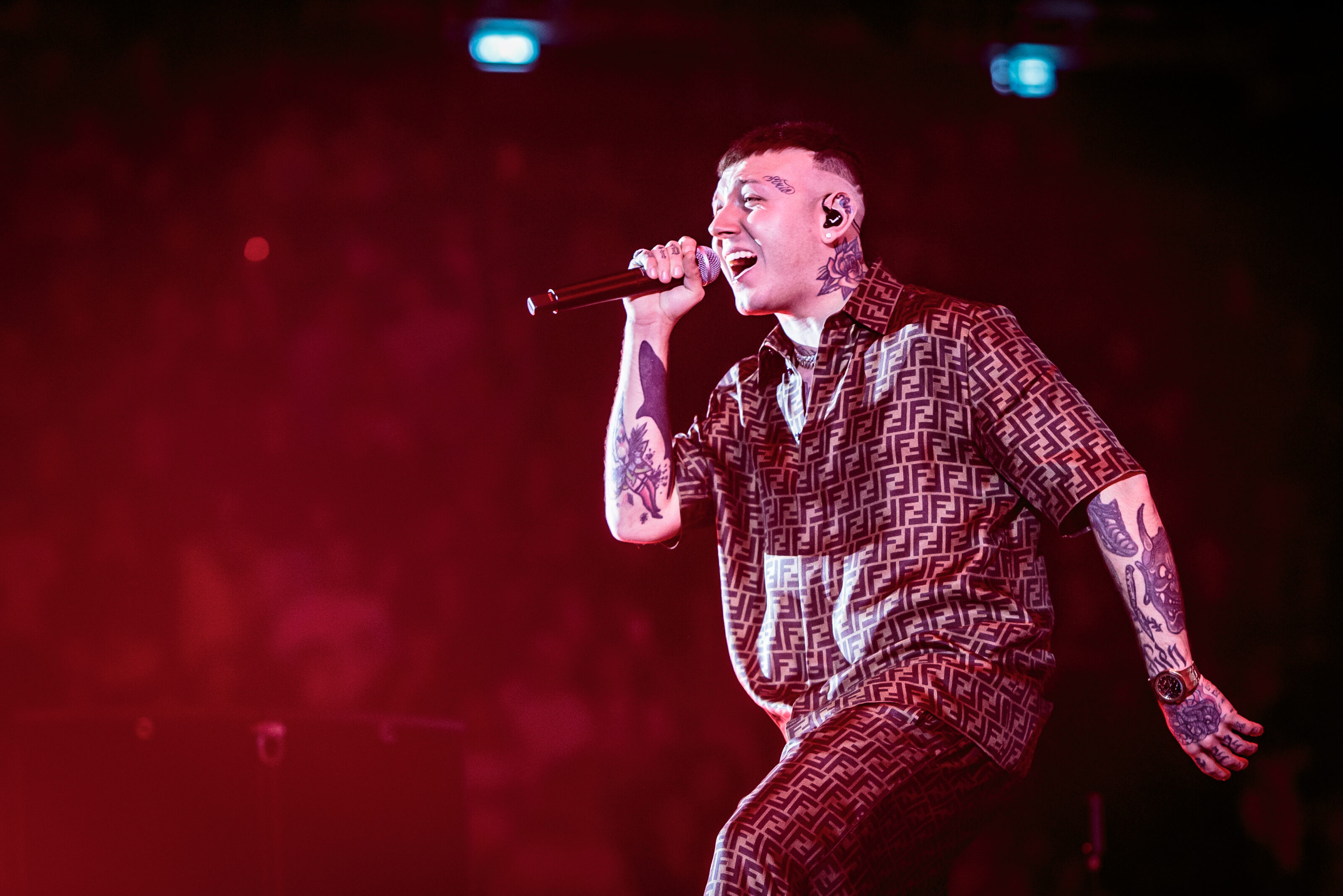 Concerto 27 aprile 2023, Lazza a Torino: scaletta, biglietti, orario e tutte le info utili