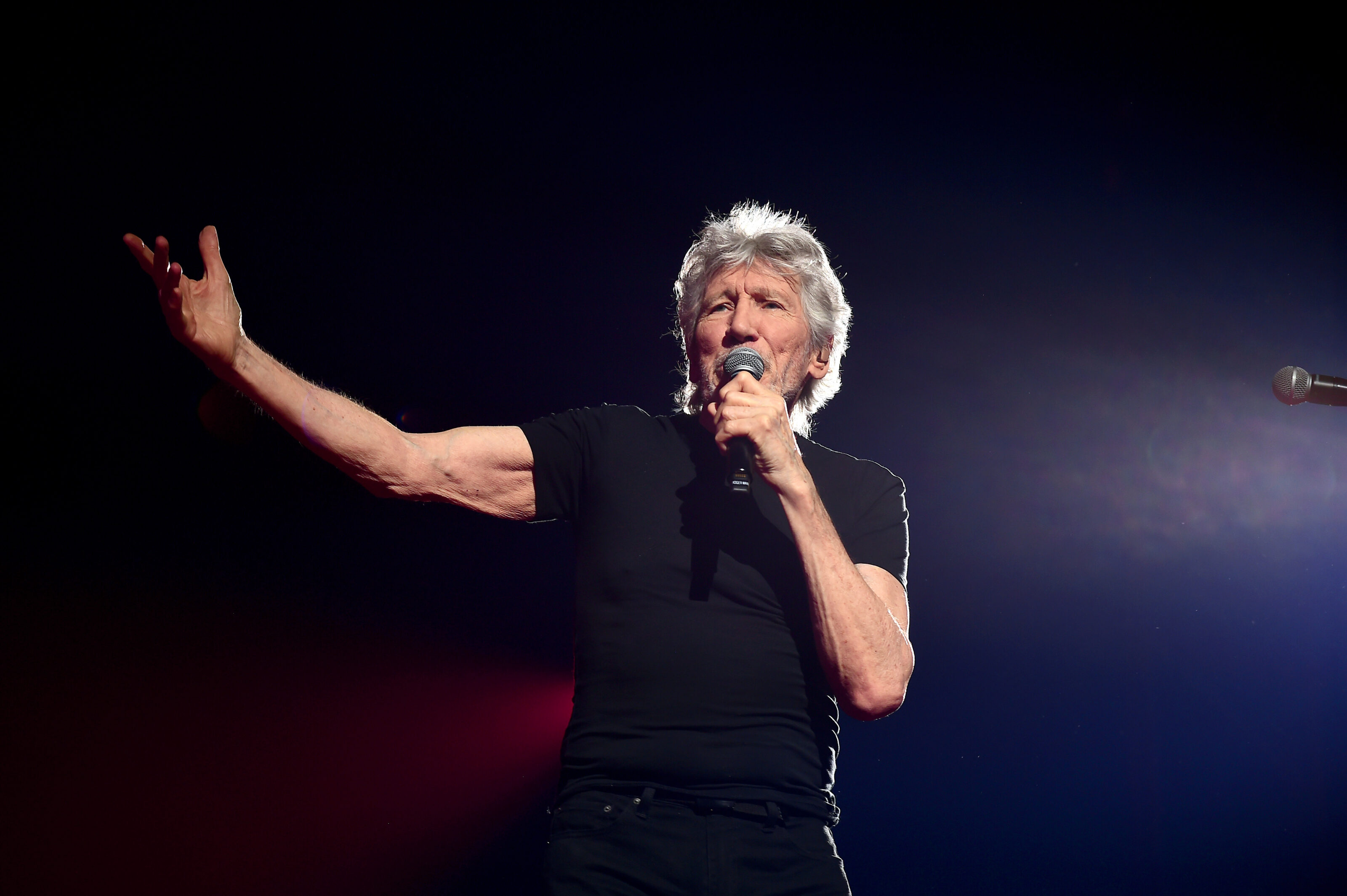 Concerto 29 aprile 2023, Roger Waters a Bologna: la scaletta del tour, orario e info biglietti