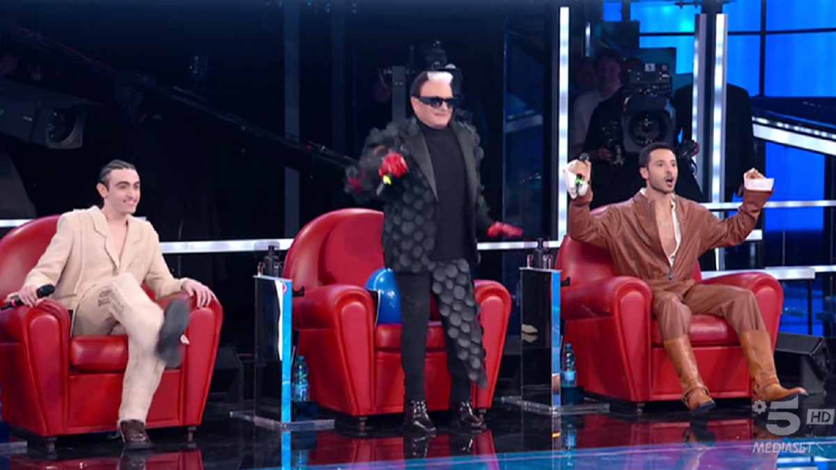 Amici serale, quinta puntata 15 aprile 2023: eliminata Federica