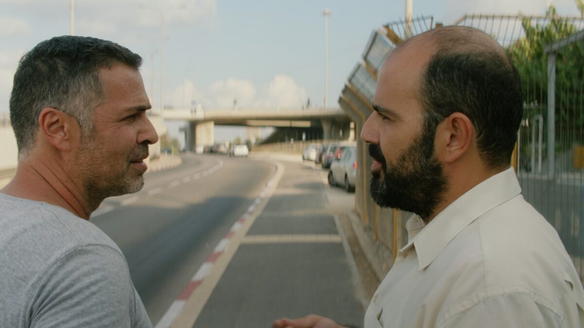 Mediterranean Fever: trailer e clip in italiano della commedia noir di Maha Haj (Al cinema dal 27 aprile)