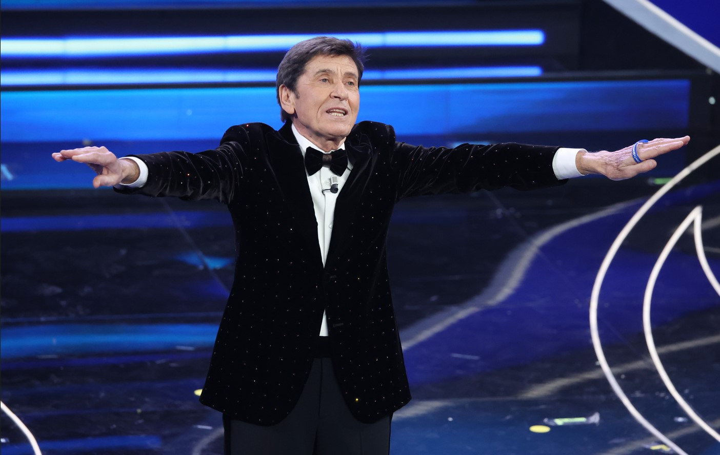 Sanremo 2023 senza fine: la sera di Pasquetta su Rai1 docufilm con Gianni Morandi