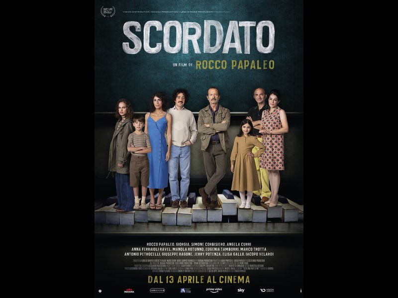 Scordato: foto e poster del film con Giorgia e Rocco Papaleo (Al cinema dal 13 aprile)