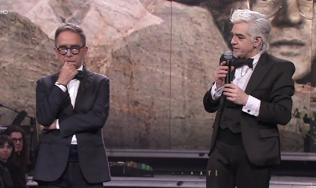 Stramorgan è un ‘mini one man show’ di Morgan (più straripante che mai)