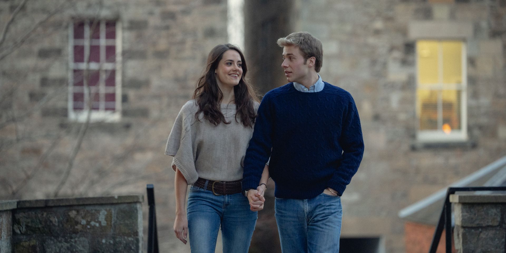 The Crown 6, le prime foto dal set con William e Kate