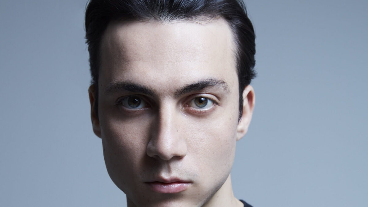 Matteo Paolillo, Liberatemi: ascolta la canzone