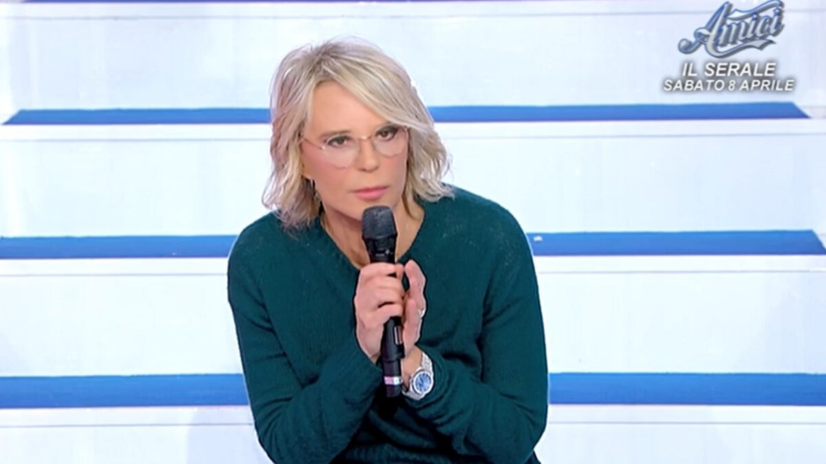 Uomini e Donne, puntata di oggi 14 aprile 2023: Tiziana e Alberto lasciano insieme il programma