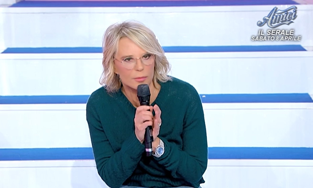 Uomini e Donne, puntata di oggi 14 aprile 2023: Tiziana e Alberto lasciano insieme il programma