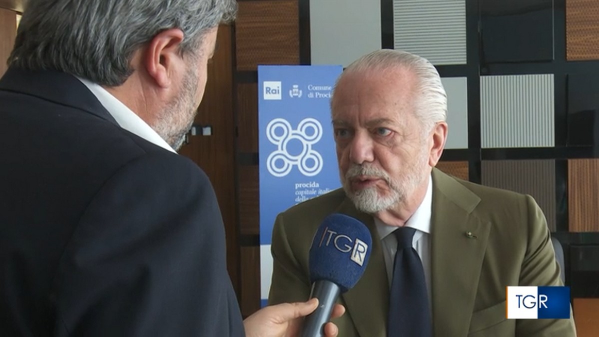 Festa scudetto Napoli in diretta su Rai2 domenica 4 giugno, ecco gli ospiti