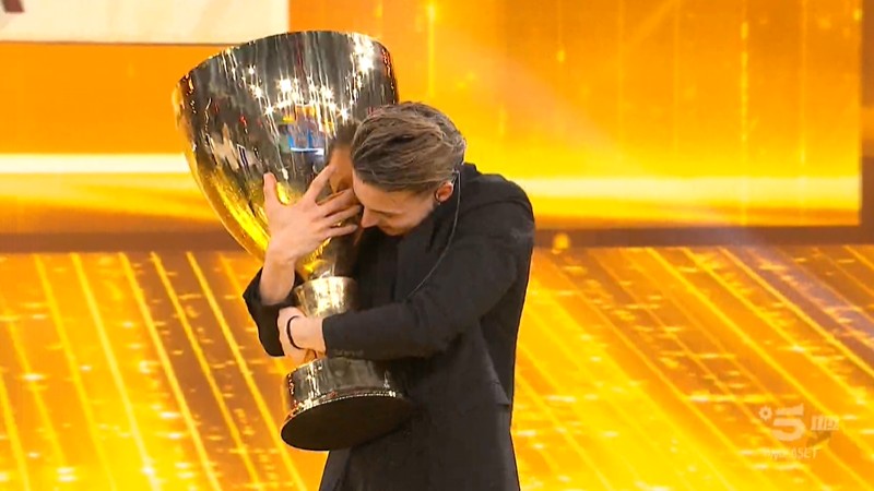 Amici 22, vince Mattia. Seconda posizione per Angelina Mango