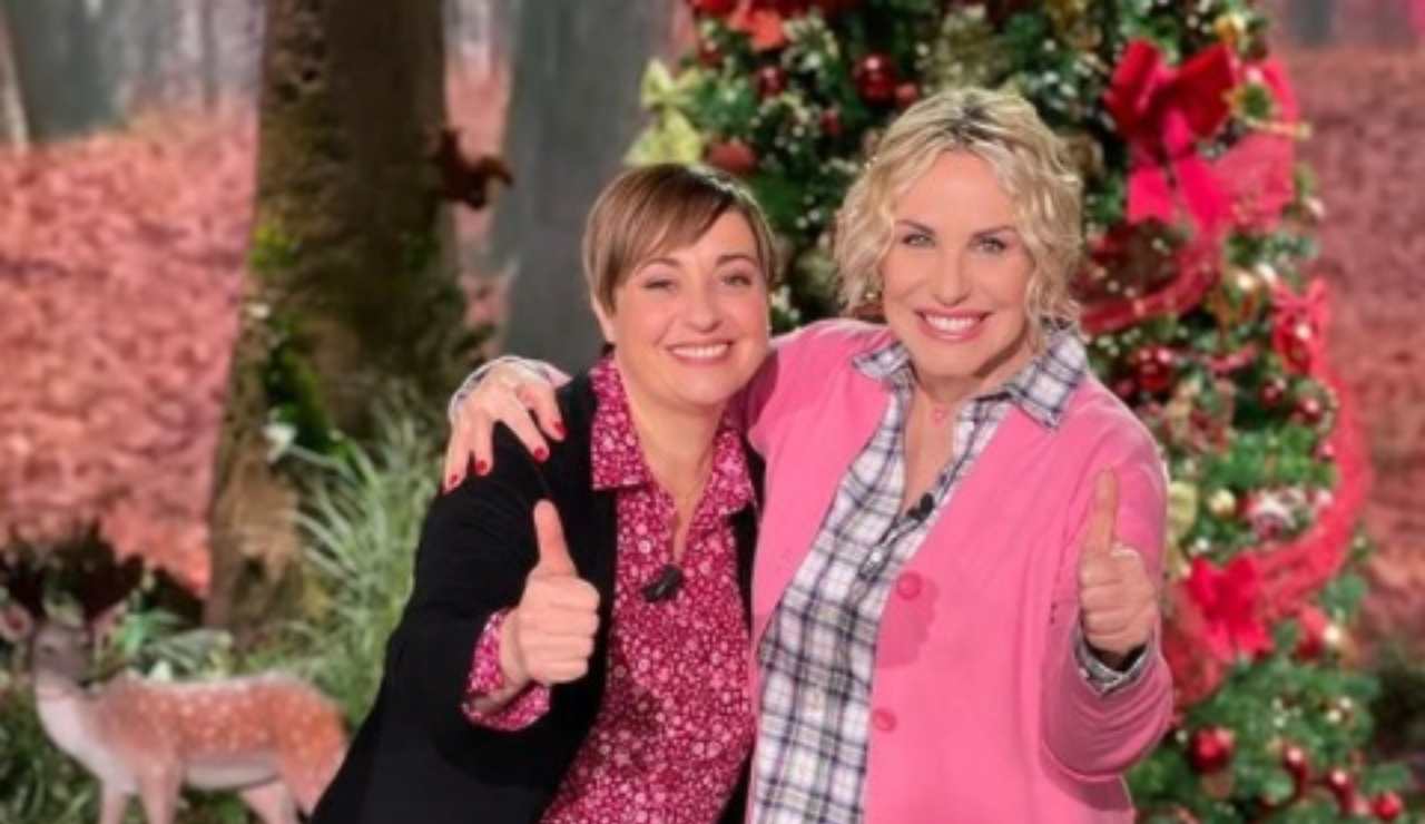Antonella Clerici contro i ‘gastro fighetti’ e sul suo Sanremo “Un cantante ha detto che so troppo di sugo”