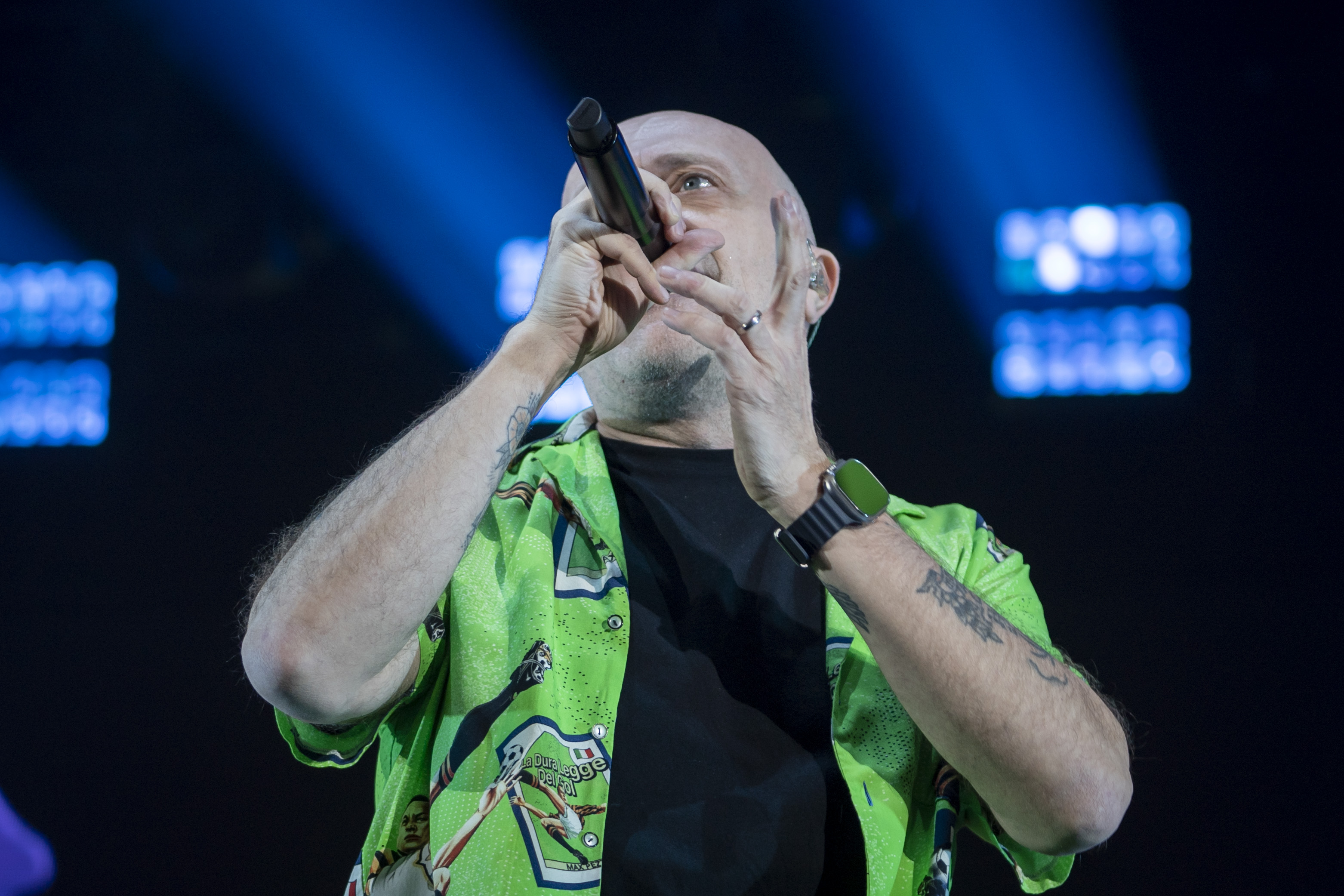 Concerto 10 maggio 2023, Max Pezzali a Bari: la scaletta delle canzoni, biglietti e orario