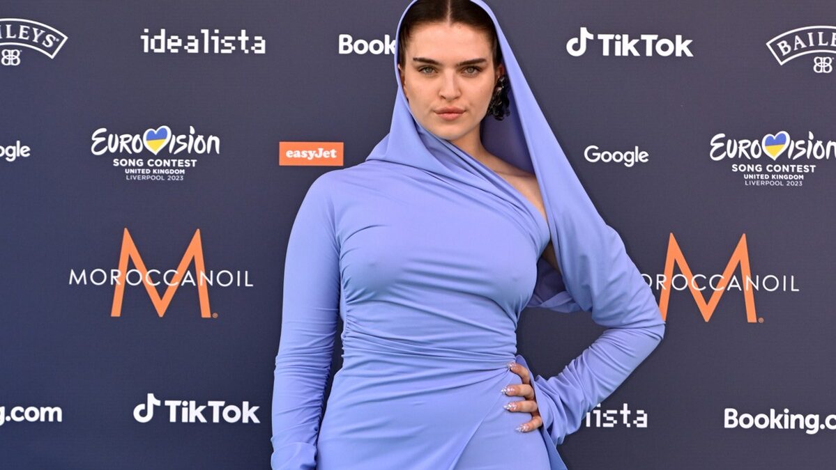 I Wrote a Song, Mae Muller: la canzone del Regno Unito in gara all’Eurovision 2023 (Video e Significato)