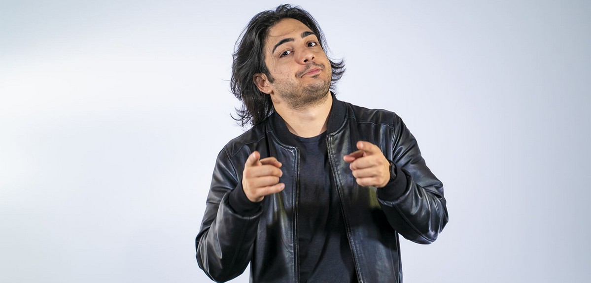 Max Angioni: Miracolato, lo spettacolo in onda stasera su Italia 1