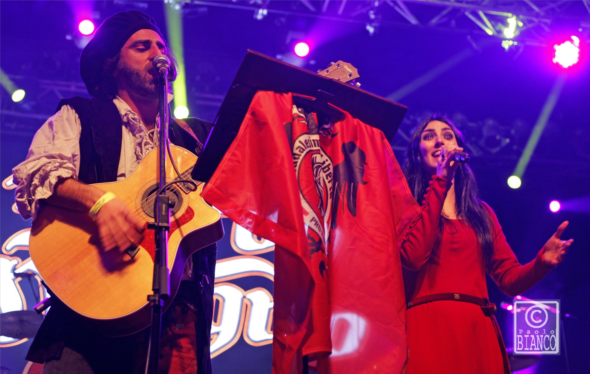 Adunata Feudalesimo e Libertà 2023: foto-riassunto dal festival che fa sentire tutti Imperatori