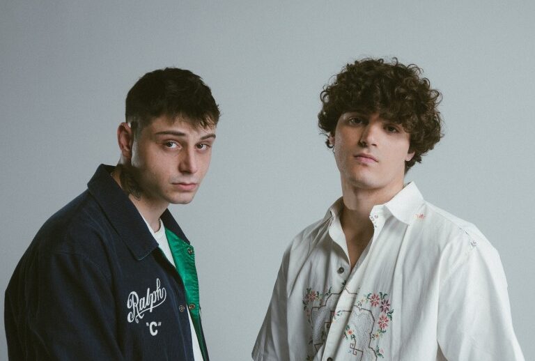 Amici 2023, intervista a Tommy Dali e NDG, MISS è il loro nuovo singolo (video)