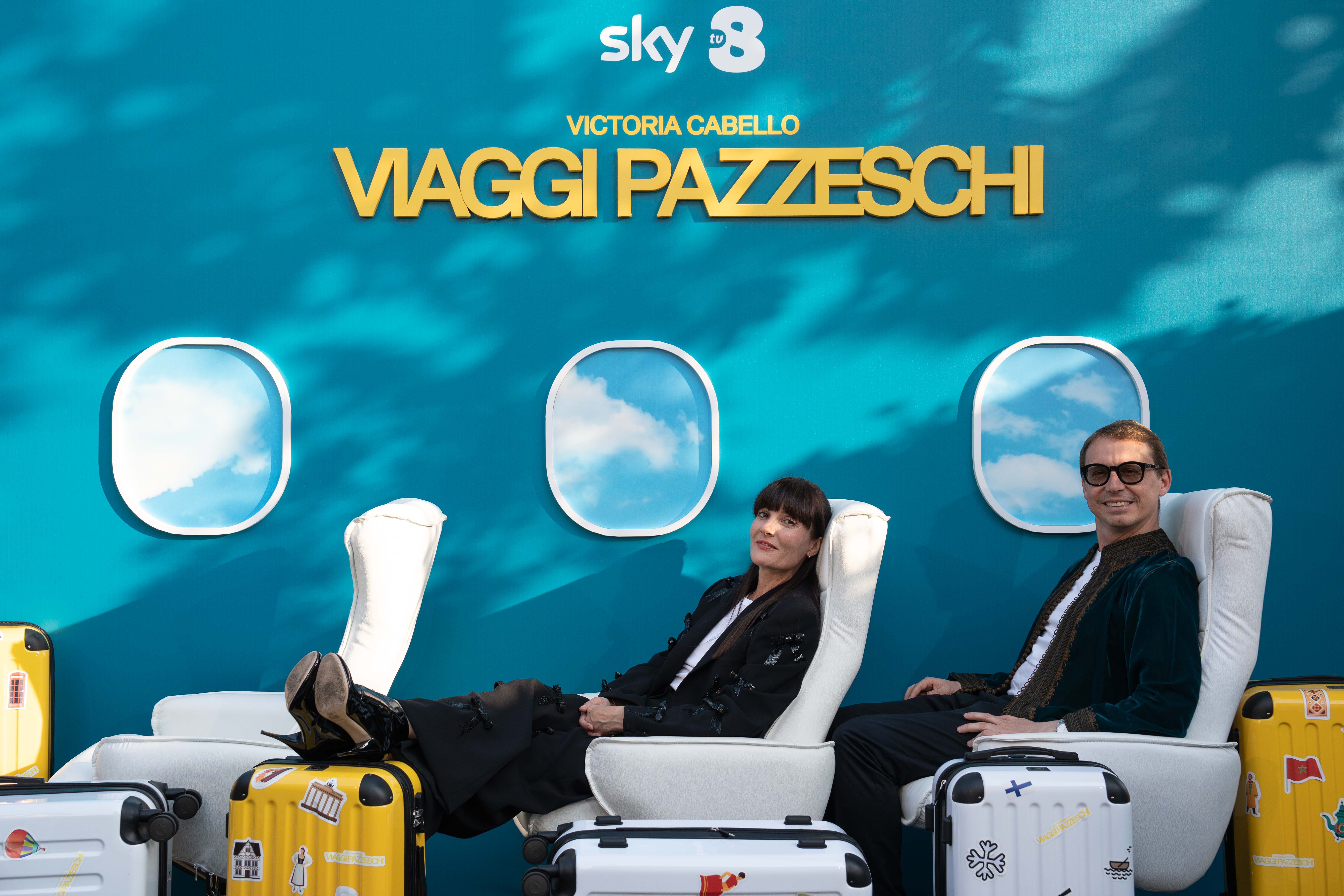 Victoria Cabello (con Paride Vitale) a Tvblog: “Viaggi Pazzeschi? Ci siamo messi in gioco” (video)