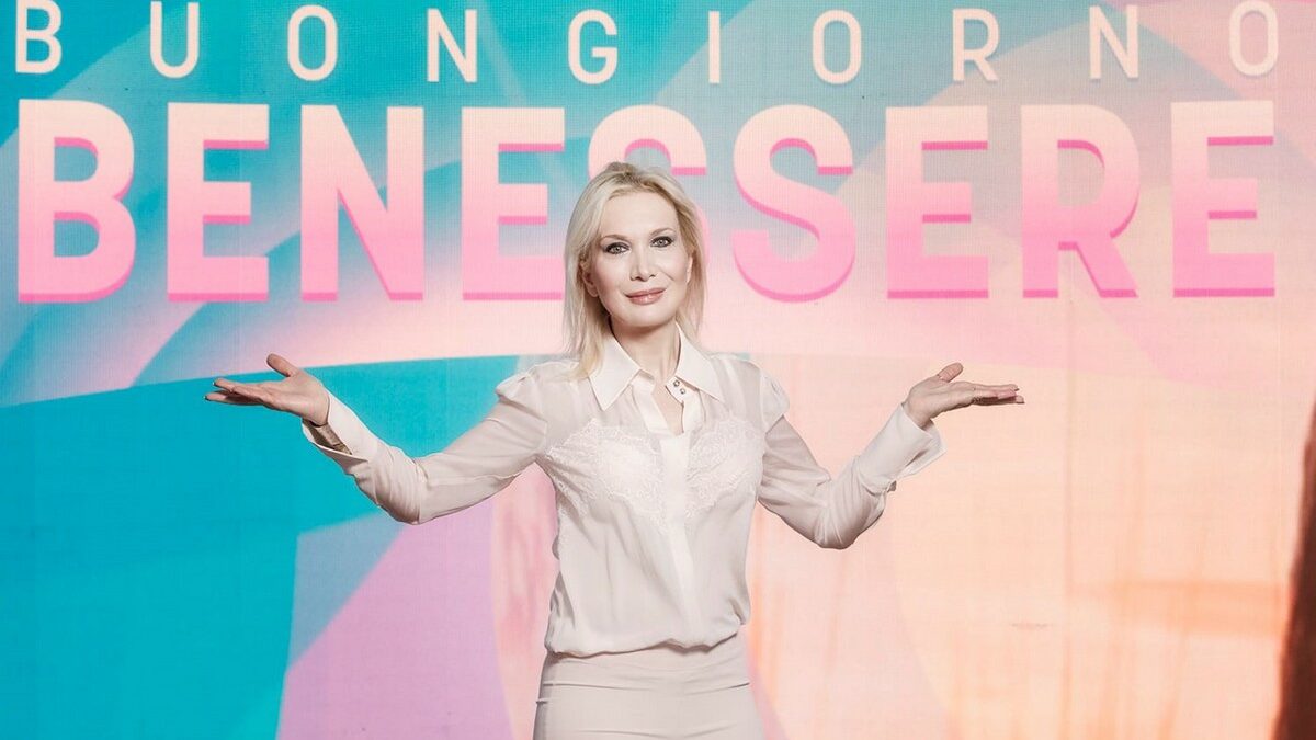 Vira Carbone a TvBlog: “Buongiorno Benessere confermato? Mi pare scontato. Il telefonino che squillò da Diaco? Dopo quella volta non me lo porto più dietro…”