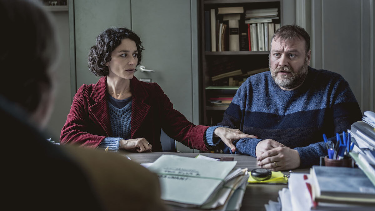 Ascolti tv lunedì 15 maggio 2023: Vivere non è un gioco da ragazzi 3 mln (16.7%), L’Isola dei Famosi 2,5 mln (18.3%)