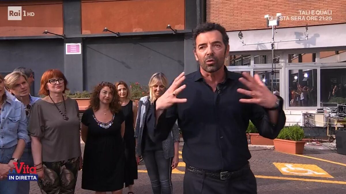 Alberto Matano: “Non so cosa farò dopo la prossima Vita in diretta ma spero di lavorare ancora con colleghi così incredibili” (video)