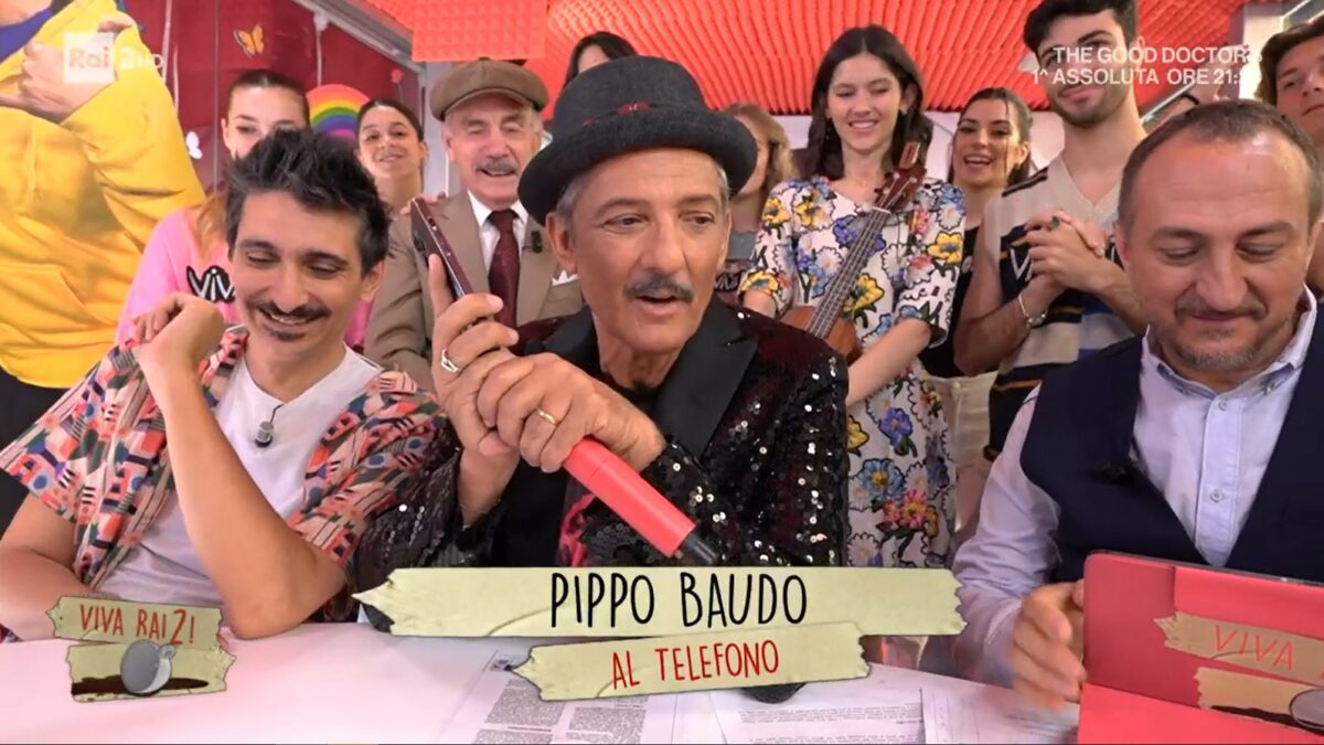 Auguri Pippo! A Viva Rai 2, Fiorello telefona in diretta a Baudo per il compleanno