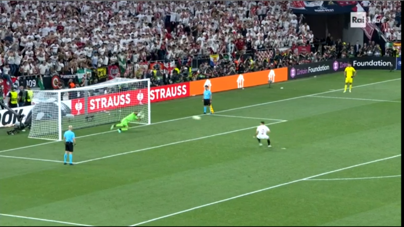 Siviglia-Roma, interruzione su Rai 1 sul rigore decisivo (e il web non perdona) – VIDEO